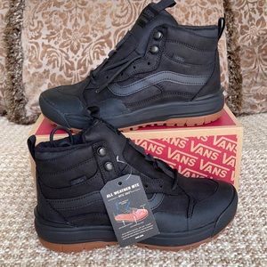 Vans Ultrarange Exo Hi Mte Black/Black WMNS